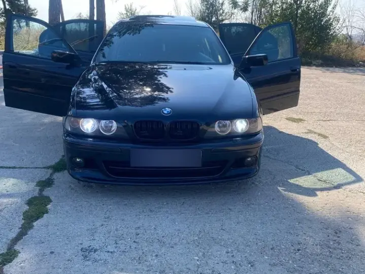 BMW Seria 5 E39 [1995 - 2004] 520d