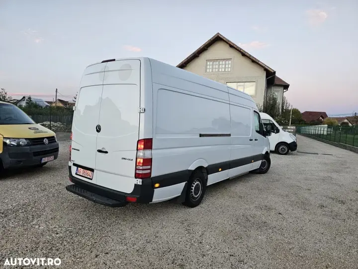 Mercedes-Benz Sprinter 316 CDI - IZOTERMA - Lane assist, distronic, senzori de unghi mort