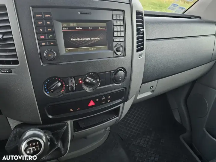 Mercedes-Benz Sprinter 316 CDI - IZOTERMA - Lane assist, distronic, senzori de unghi mort