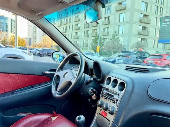 Alfa Romeo 156