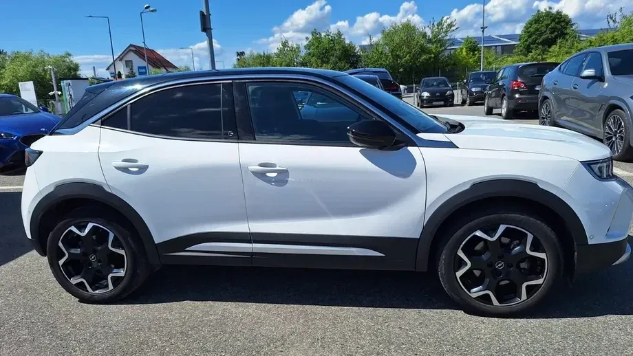 Opel Mokka Mokka-e 50 kWh Ultimate — imagine 3