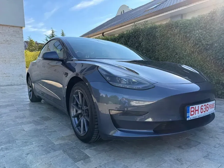 Tesla Model 3 Langstreckenbatterie Allradantrieb Dual Motor — imagine 4