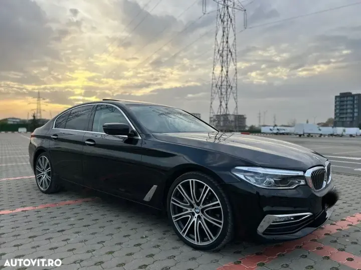 BMW Seria 5 G30/G31 [2017 - Prezent] 530d xDrive AT