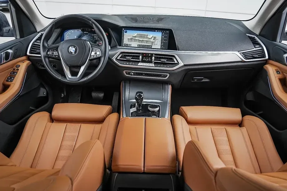 BMW X5 xDrive45e — imagine 4