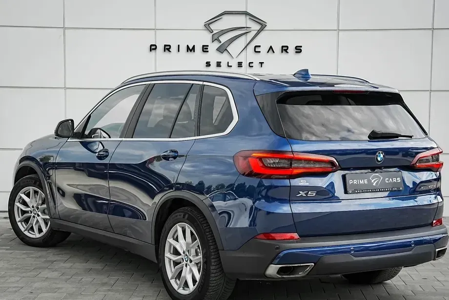 BMW X5 xDrive45e — imagine 2