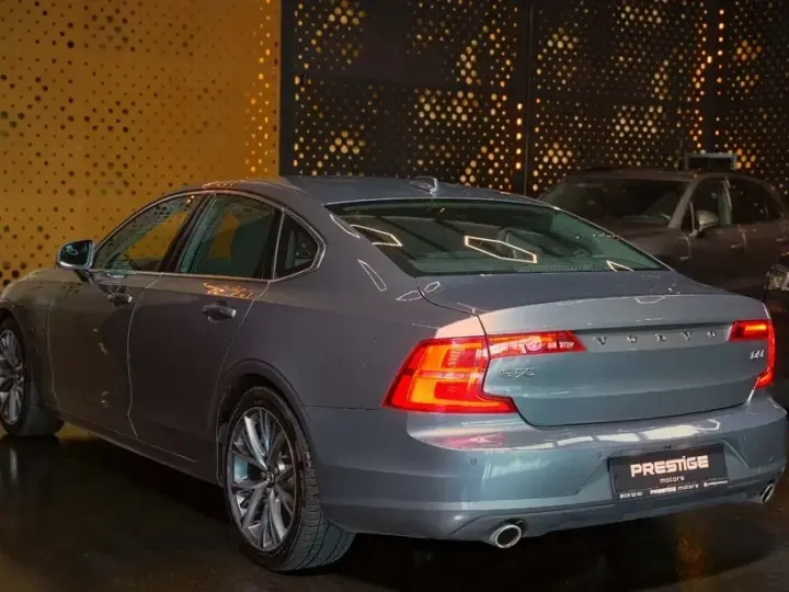 Volvo S90 D5 AWD Inscription