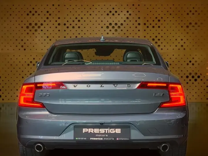 Volvo S90 D5 AWD Inscription