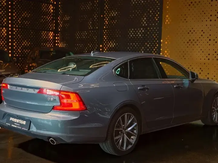 Volvo S90 D5 AWD Inscription