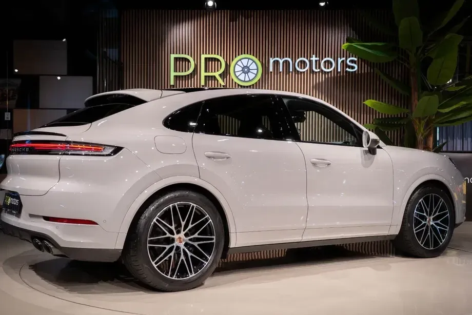 Porsche Cayenne Coupe Standard — imagine 6