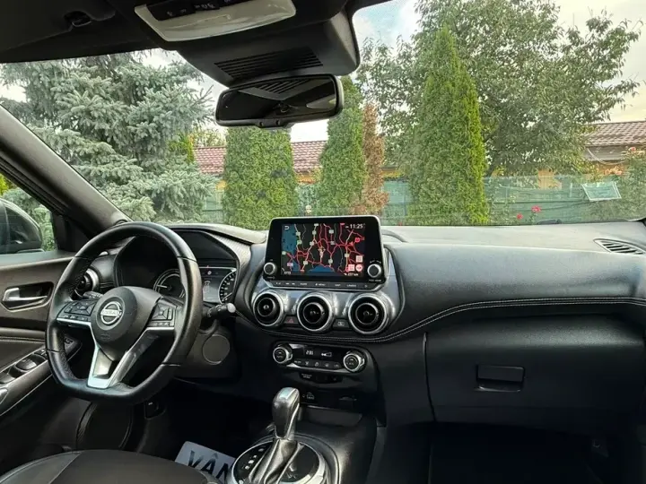 Nissan Juke II 1.6 4AMT Tekna
