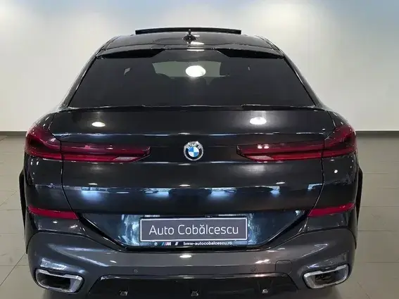 BMW X6 G06
