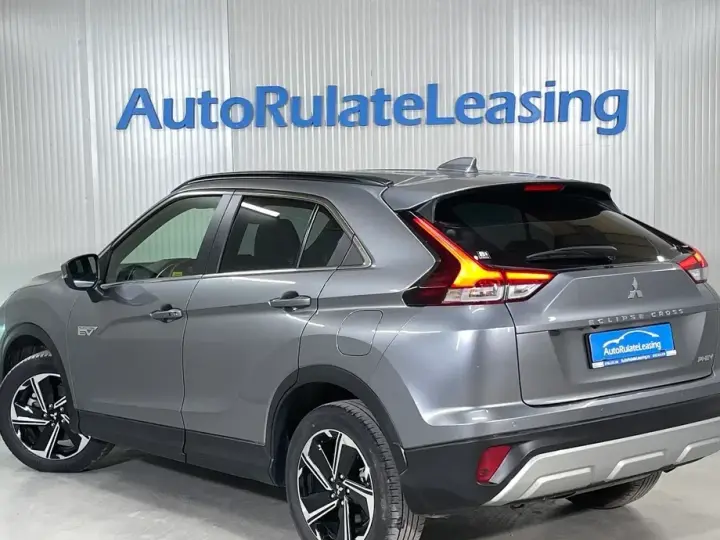 Mitsubishi Eclipse Cross 4WD Select