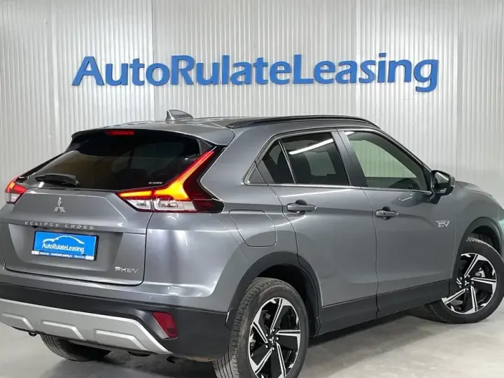 Mitsubishi Eclipse Cross 4WD Select