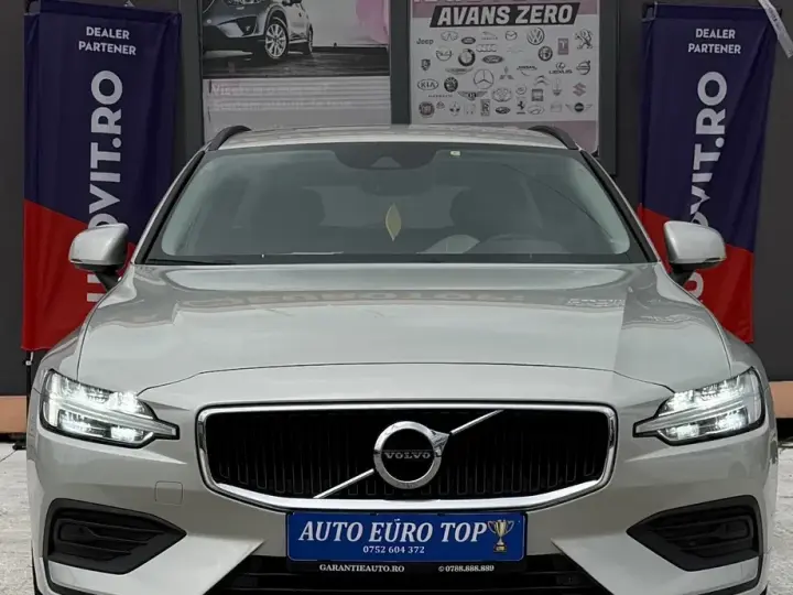 Volvo V60 II B4 D Geartronic Momentum Pro