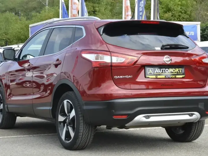 Nissan Qashqai II 1.5 DCI TEKNA