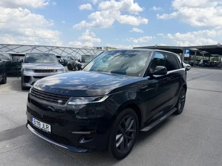 Land Rover Range Rover Sport 3.0 I6 D300 MHEV Dynamic SE