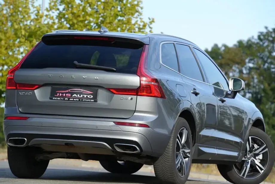 Volvo XC 60 II D4 AWD Geartronic RDesign — imagine 4