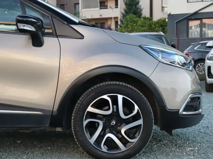 Renault Captur ENERGY TCe EDC Intens