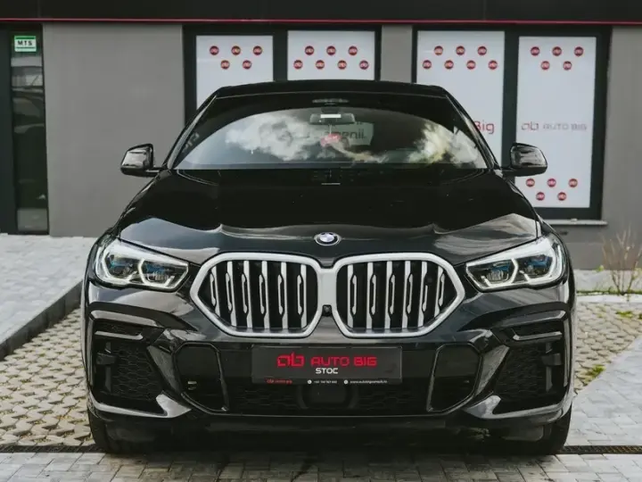 BMW X6 G06
