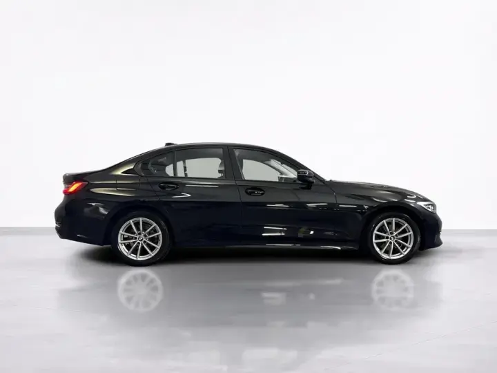 BMW Seria 3 320d xDrive AT