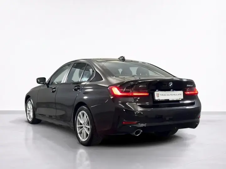 BMW Seria 3 320d xDrive AT