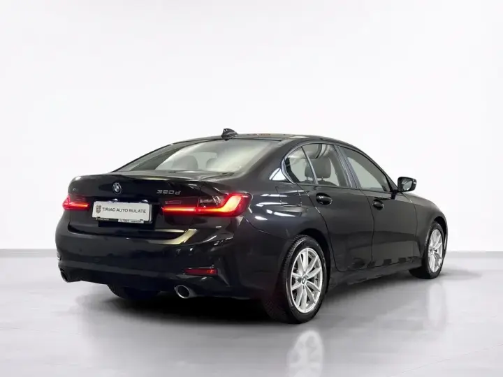 BMW Seria 3 320d xDrive AT