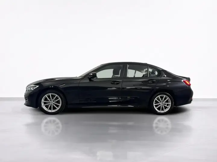 BMW Seria 3 320d xDrive AT