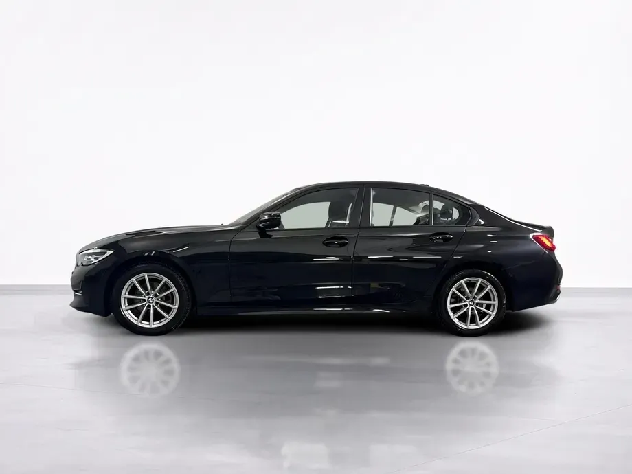 BMW Seria 3 320d xDrive AT — imagine 2