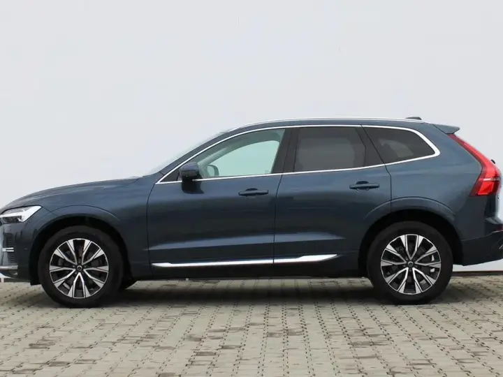 Volvo XC 60 II B4 D AWD Plus Bright