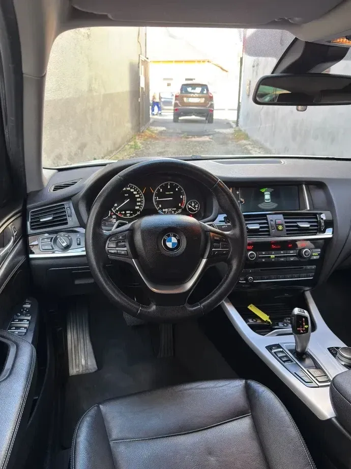 BMW X4 xDrive20d Aut. Advantage — imagine 6