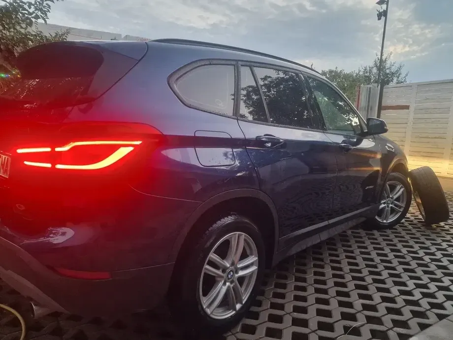 BMW X1 F48 xDrive20d Aut. Sport Line — imagine 3
