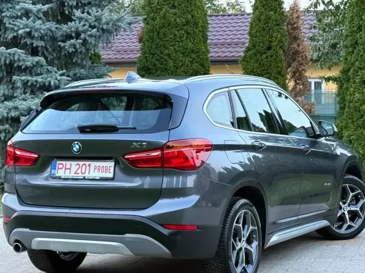 BMW X1 F48 sDrive18d xLine