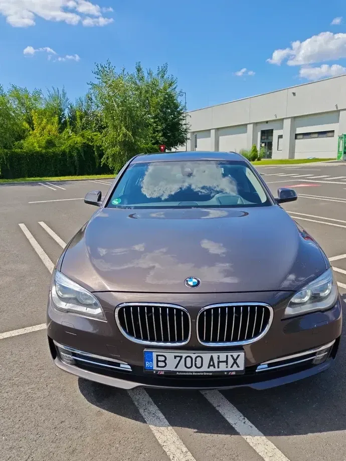 BMW Seria 7 F01/F02 730d — imagine 2