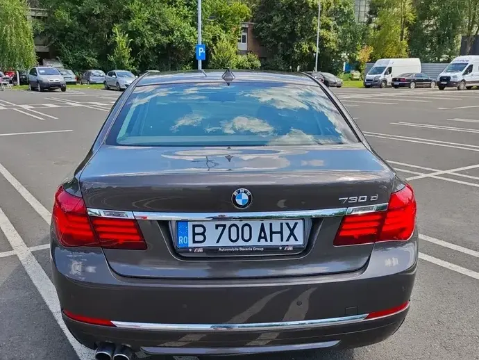 BMW Seria 7 F01/F02 730d