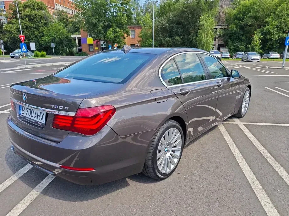 BMW Seria 7 F01/F02 730d — imagine 6