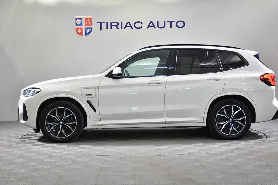 BMW X3 xDrive30e AT PHEV — imagine 2