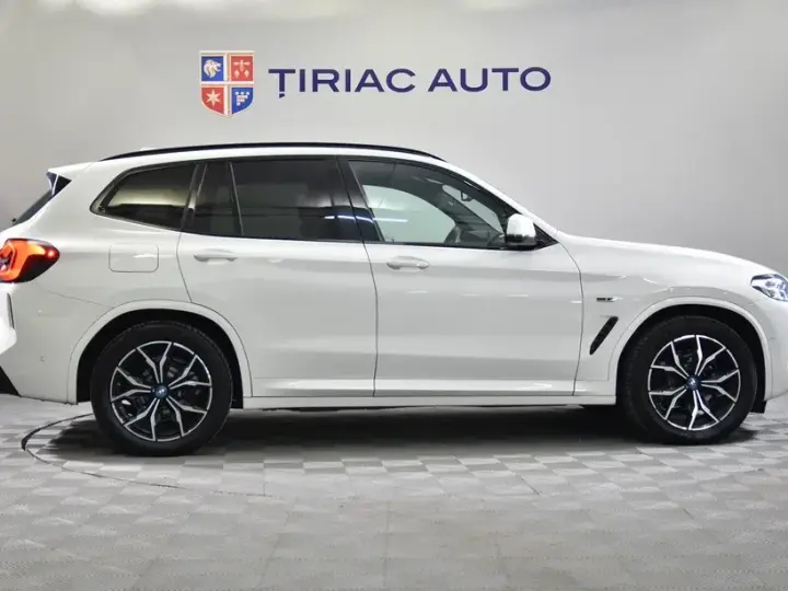 BMW X3 xDrive30e AT PHEV