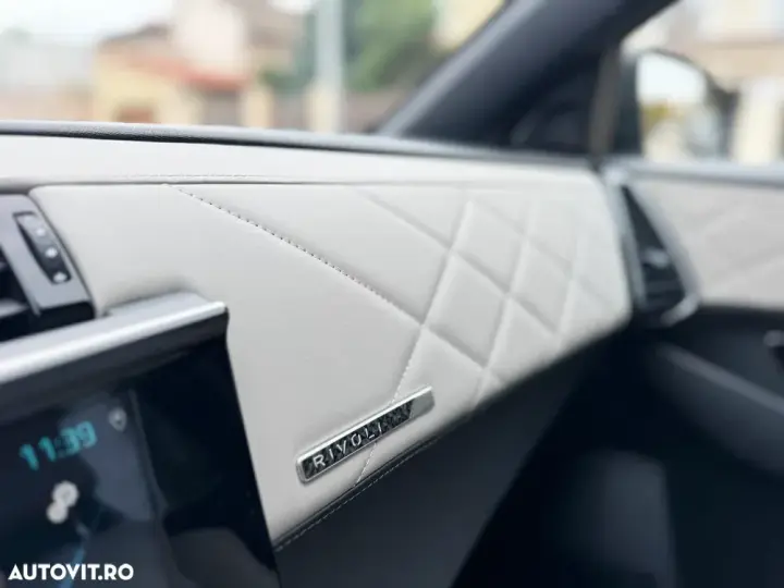 DS Automobiles DS 7 Crossback 4x4 300 RIVOLI