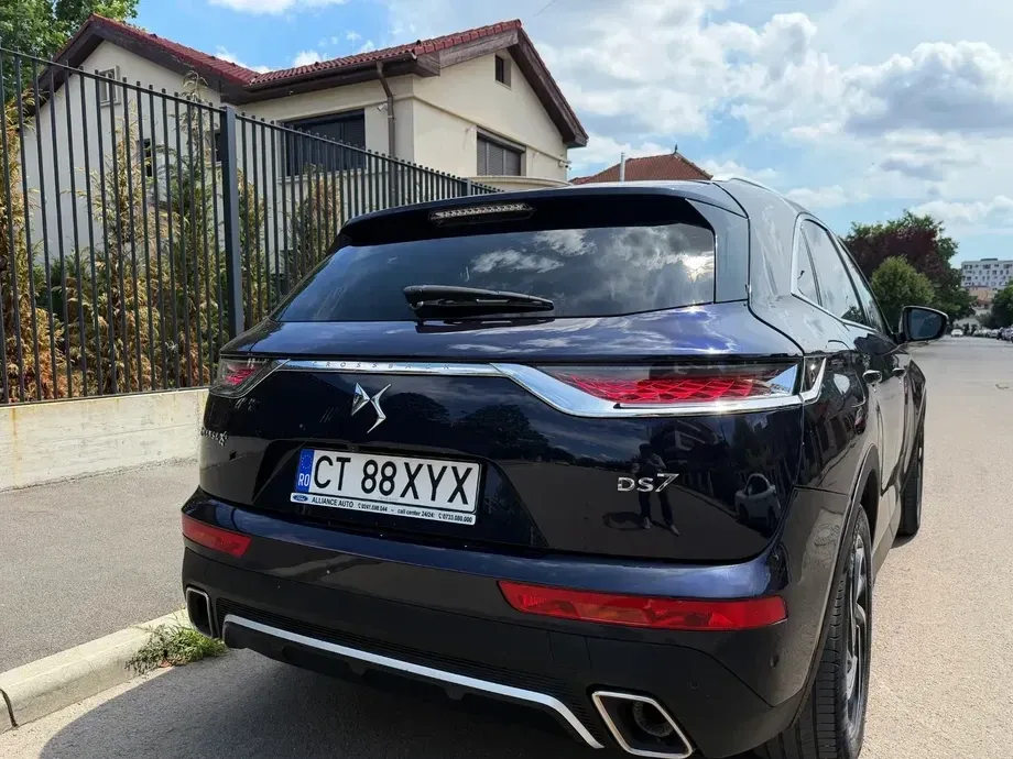 DS Automobiles DS 7 Crossback 4x4 300 RIVOLI — imagine 4