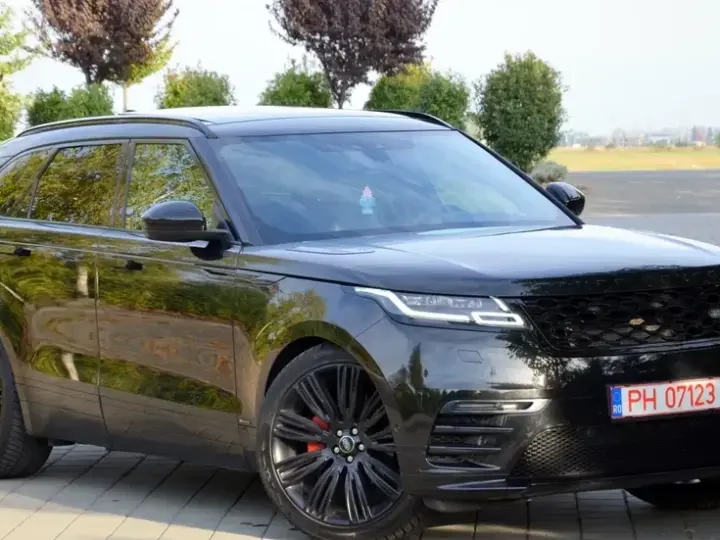 Land Rover Range Rover Velar 2.0 R-Dynamic HSE