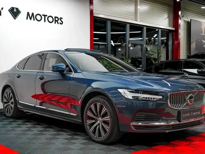 Volvo S90 T8 Recharge AWD Geartronic Inscription