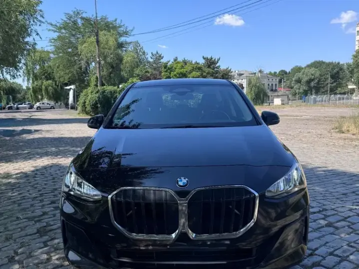 BMW Seria 2 218i AT