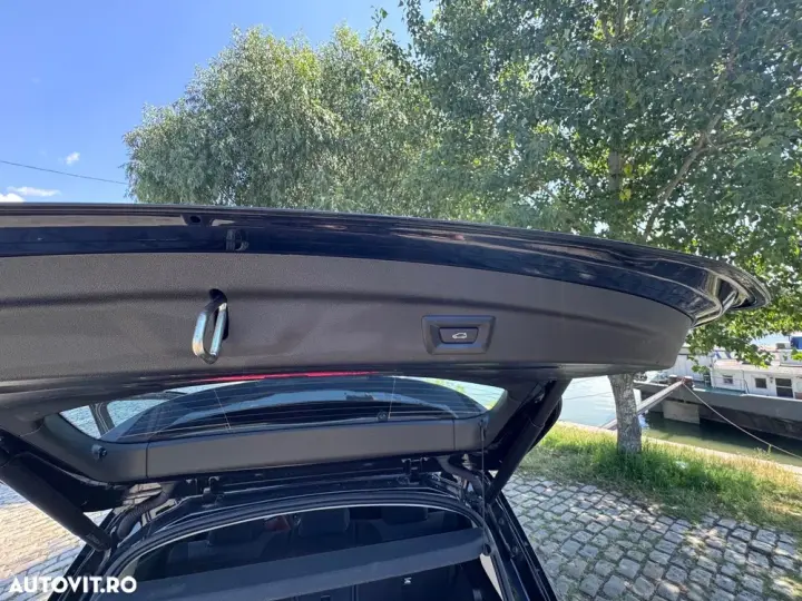 BMW Seria 2 218i AT