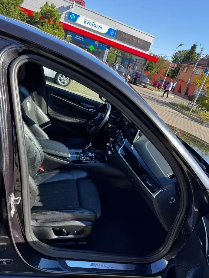 BMW Seria 5 520d xDrive AT — imagine 6