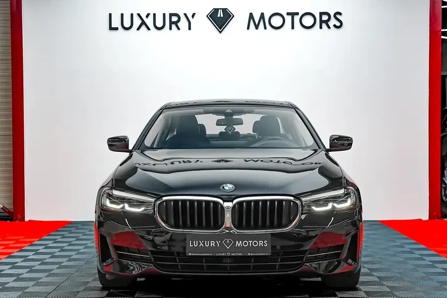 BMW Seria 5 G30/G31 520i Aut. Sport Line — imagine 3