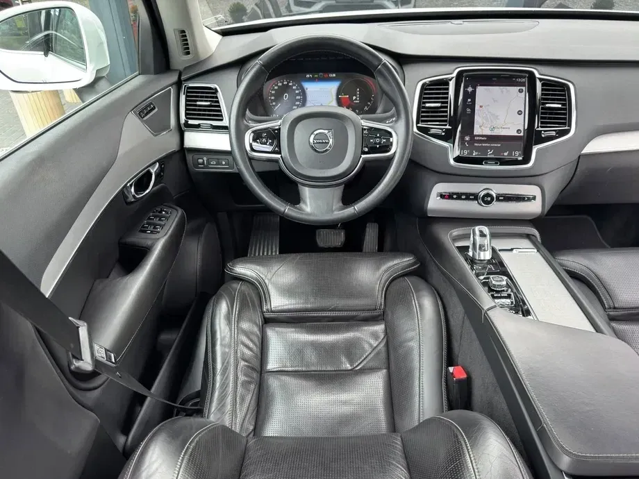 Volvo XC 90 T8 AWD Recharge Geartronic Inscription Edition — imagine 6