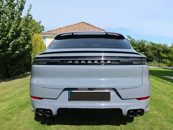 Porsche Cayenne Coupe