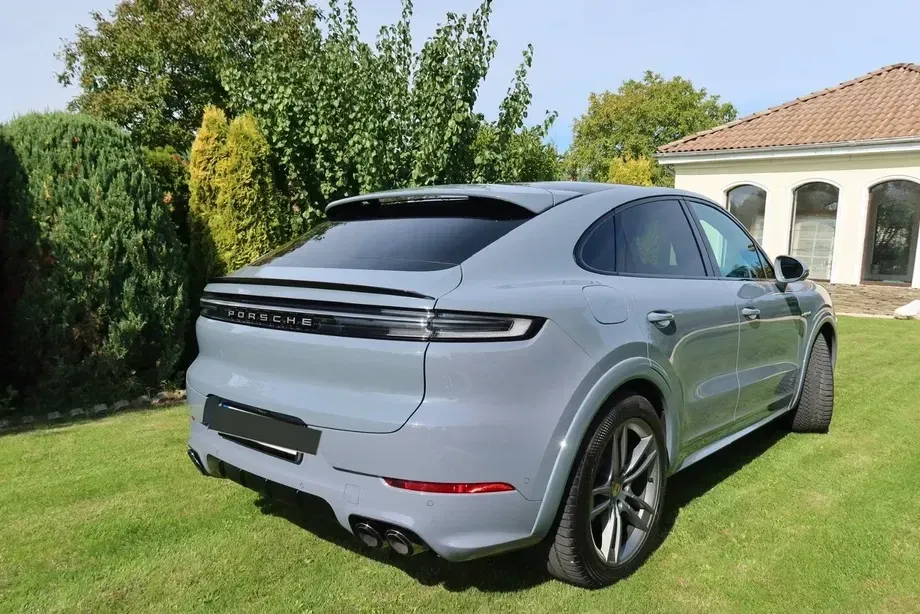 Porsche Cayenne Coupe — imagine 3