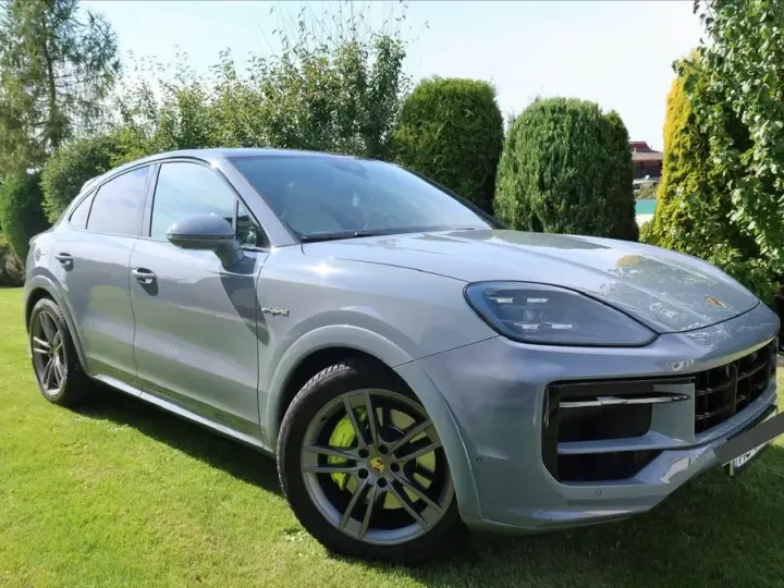 Porsche Cayenne Coupe