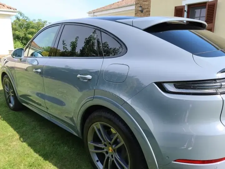 Porsche Cayenne Coupe